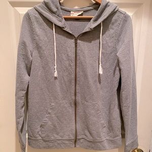 drawstring zip up hoodie